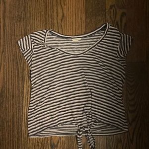 Aeropostale Cropped Shirt